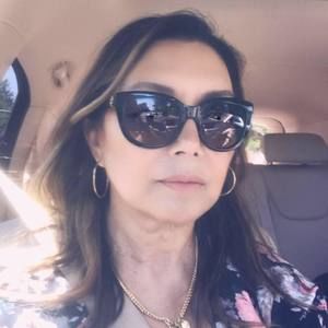 Meet your Posher, Graciela